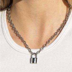 brandy melville lock necklace